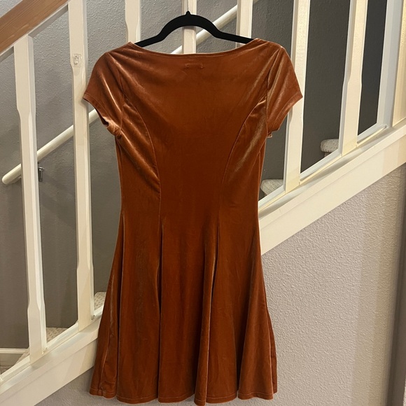 Kimchi Blue Urban Outfitters Mini Velvet Dress XS - Picture 2 of 4